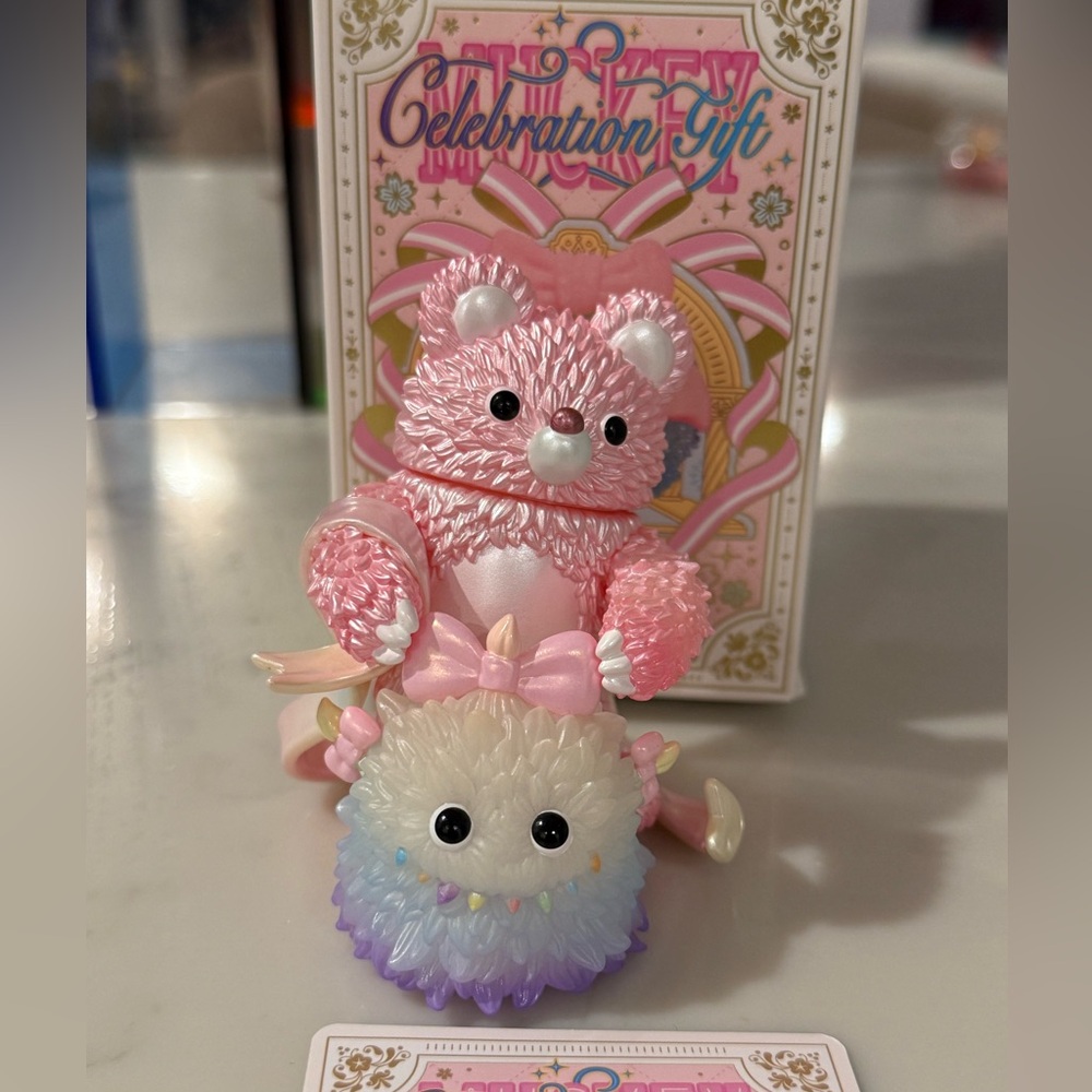 Pop Mart Instinctoy Mucky Celebration Gift Series- Bow